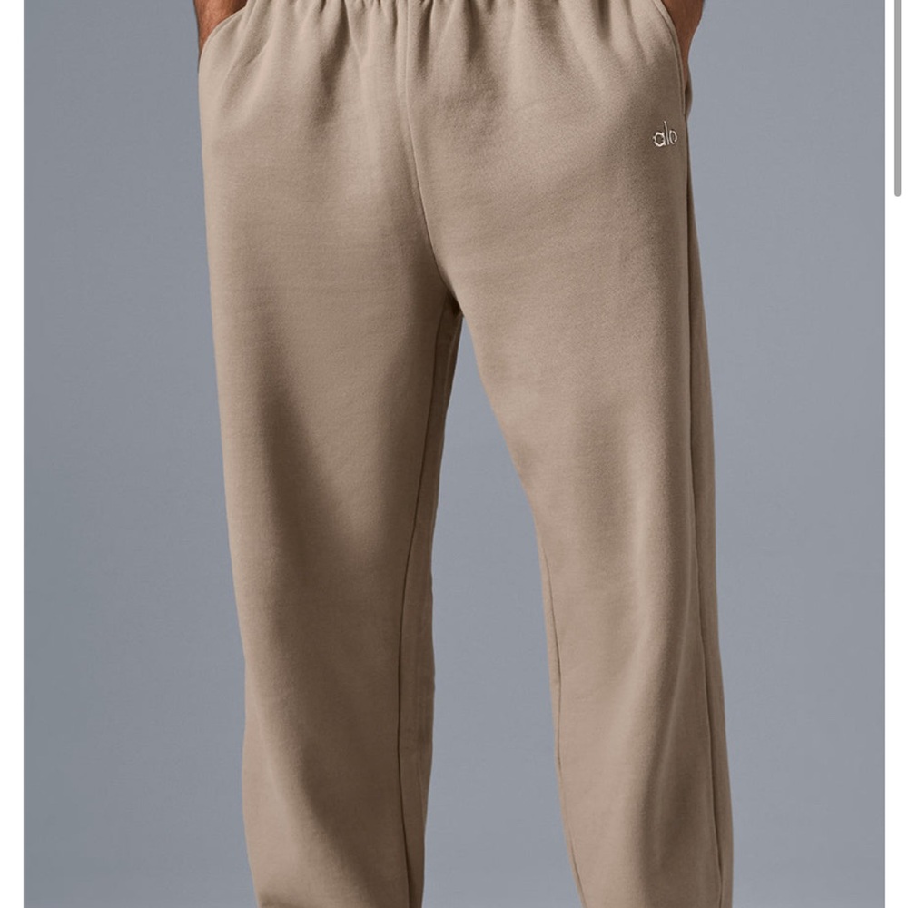 ALO Yoga Men's Straightleg Accolade sweatpants